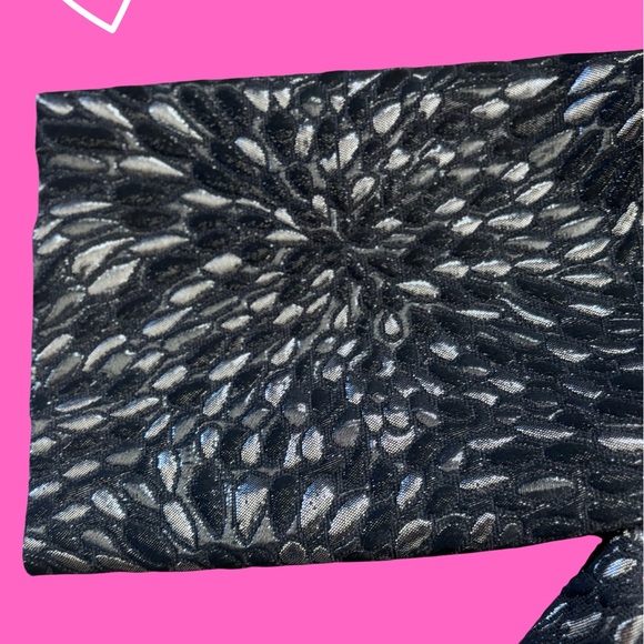 Ruby Rd. Black and Silver Floral Cape - Picture 5 of 7